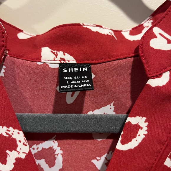 ❤️🤍 SHEIN heart print off shoulder notch collar blouse. Size large. Used once. - Picture 6 of 8